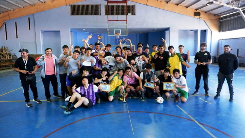 Encuentros deportivos escolares de enseñanza media “Futsal Pinto 2022” 02-11-2022 (2)