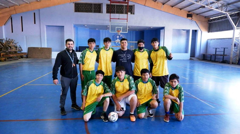 Encuentros deportivos escolares de enseñanza media “Futsal Pinto 2022” 02-11-2022 (10).jpg