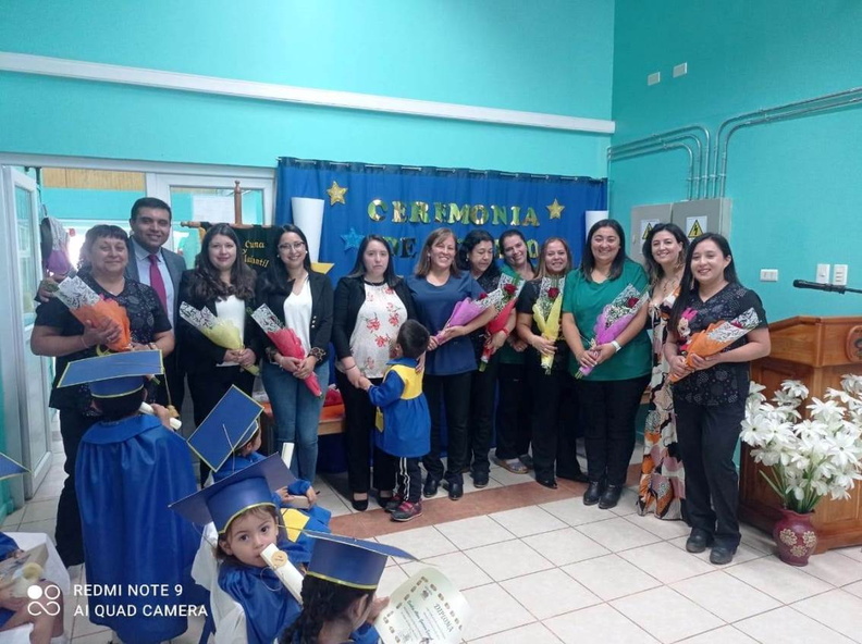 Ceremonia de egreso 2022 de la sala cuna y jardín infantil El Refugio de Recinto 03-01-2023 (18)