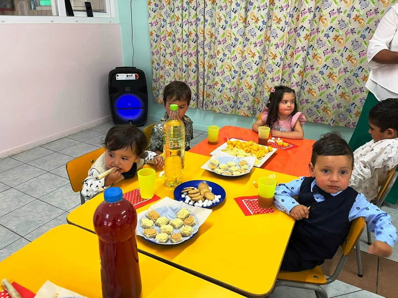 Gala de la Sala cuna y Jardín infantil El Refugio de Recinto 09-01-2023 (15)