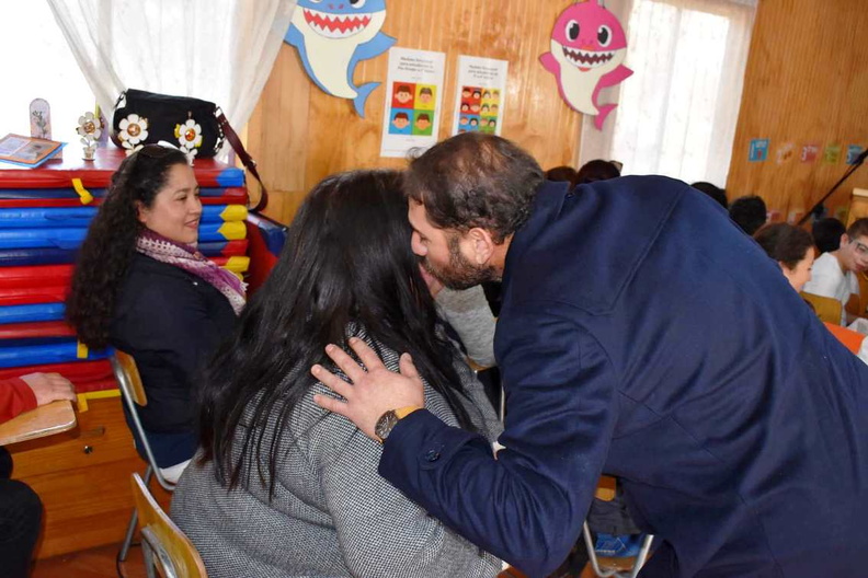 Oficina Local de la Infancia junto a Chile Crece Contigo celebraron a las mamitas de la Escuela Santa Eduviges 12-05-2023 (1).jpg