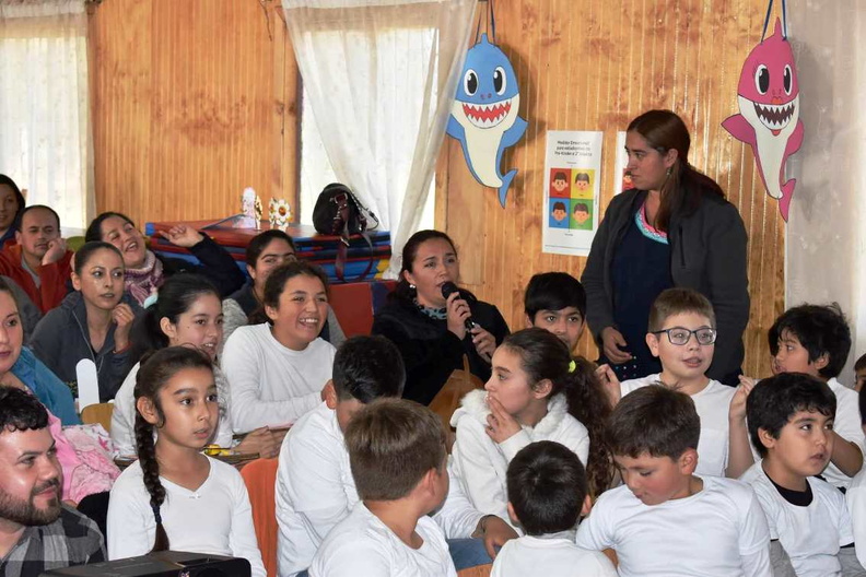 Oficina Local de la Infancia junto a Chile Crece Contigo celebraron a las mamitas de la Escuela Santa Eduviges 12-05-2023 (7)