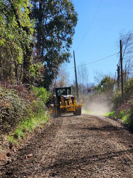 Avance en las reparaciones de caminos de la comuna 28-09-2023 (6)