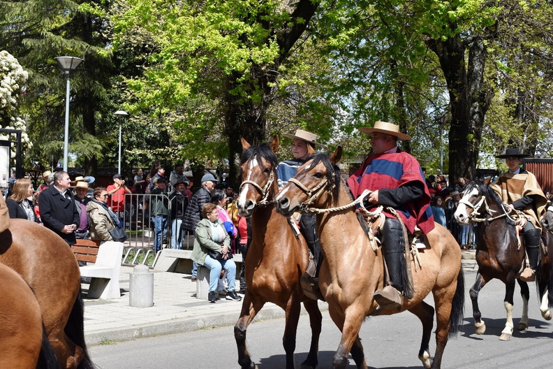 Desfile en el marco del Aniversario Nº 163° de la comuna de Pinto 11-10-2023 (630)