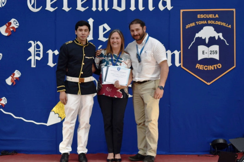 Ceremonia de Premiación alumnos y alumnas Escuela José Tohá Soldevila 20-12-2023 (7)