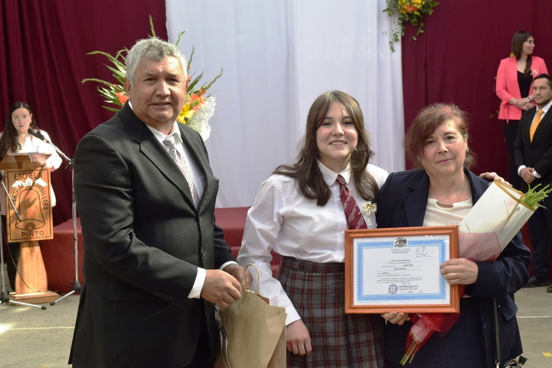Licenciatura de octavos básicos Escuela Puerta de la Cordillera 2023 22-12-2023 (43)