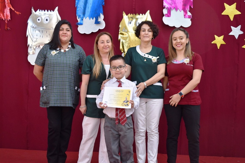 Ceremonia de egreso de Kinder de la Escuela Puerta de la Cordillera 14-12-2023 (10).jpg
